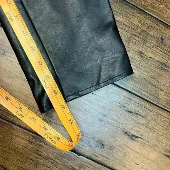 LAUREN RALPH LAUREN faux leather high rise size 10 - Picture 5 of 8